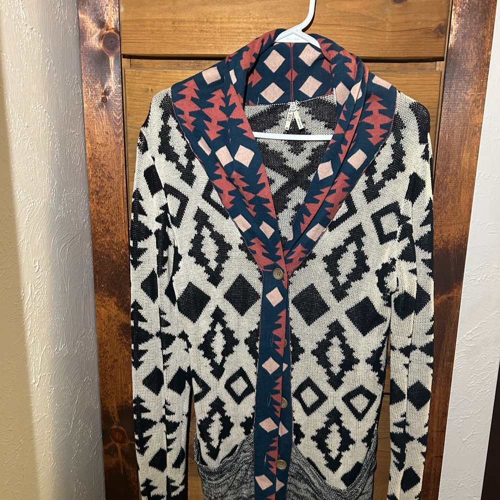 BKE Western Print Cardigan